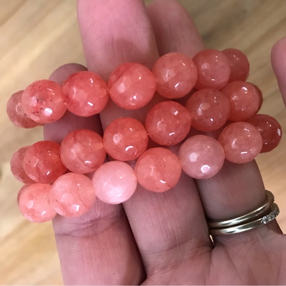 Set of 3 Stackable Stretchy Glass Beaded Bracelets NWT - Picture 3 of 3